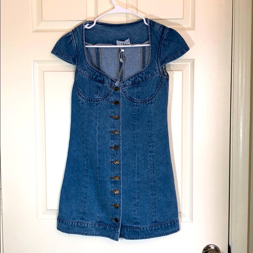UO Cap sleeve button up blue Jean dress.